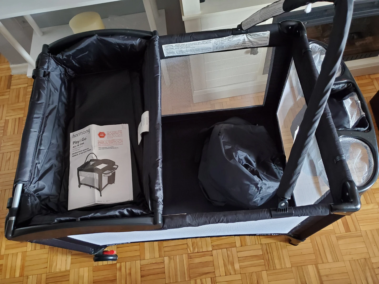 Harmony "Play-to-Go" Playard