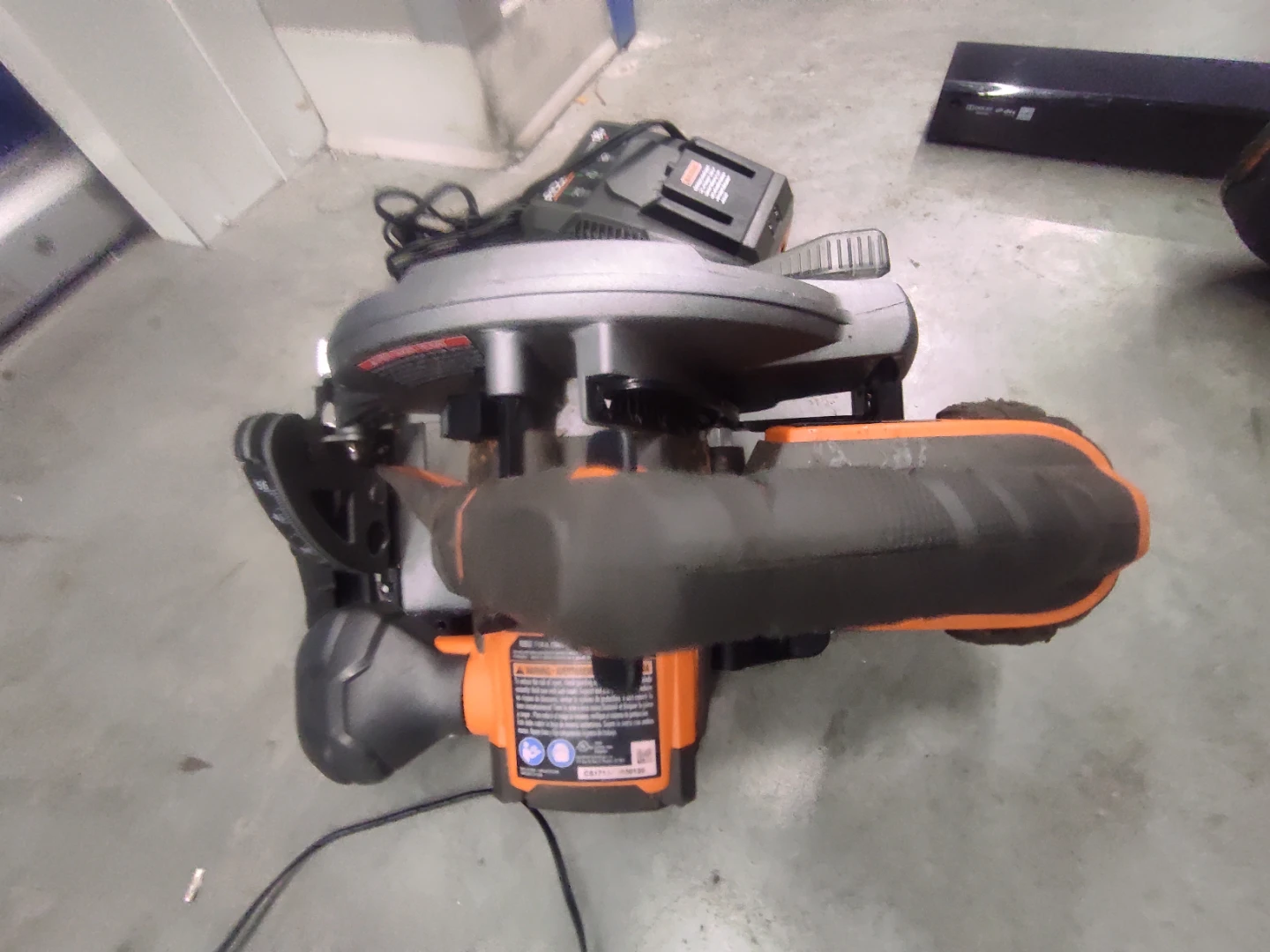 Ridgid 18V Lithium-Ion Cordless Circular Saw Combo - photo 5