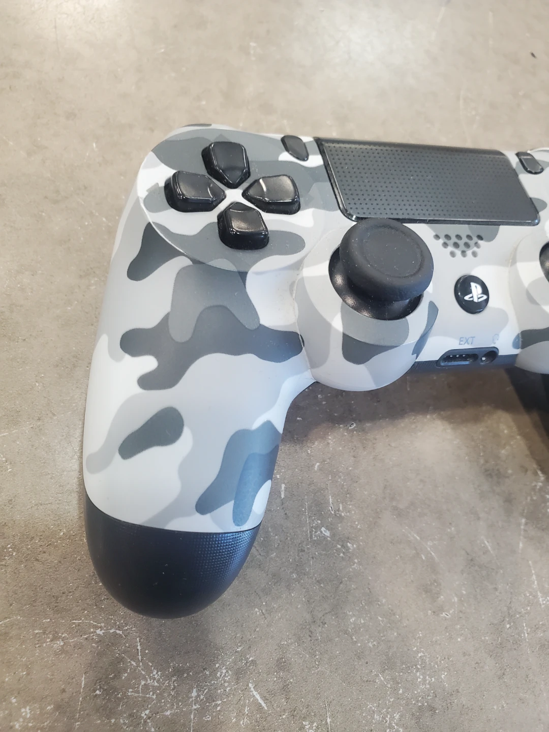 PlayStation 4 DualShock 4 Controller - Camo - photo 2