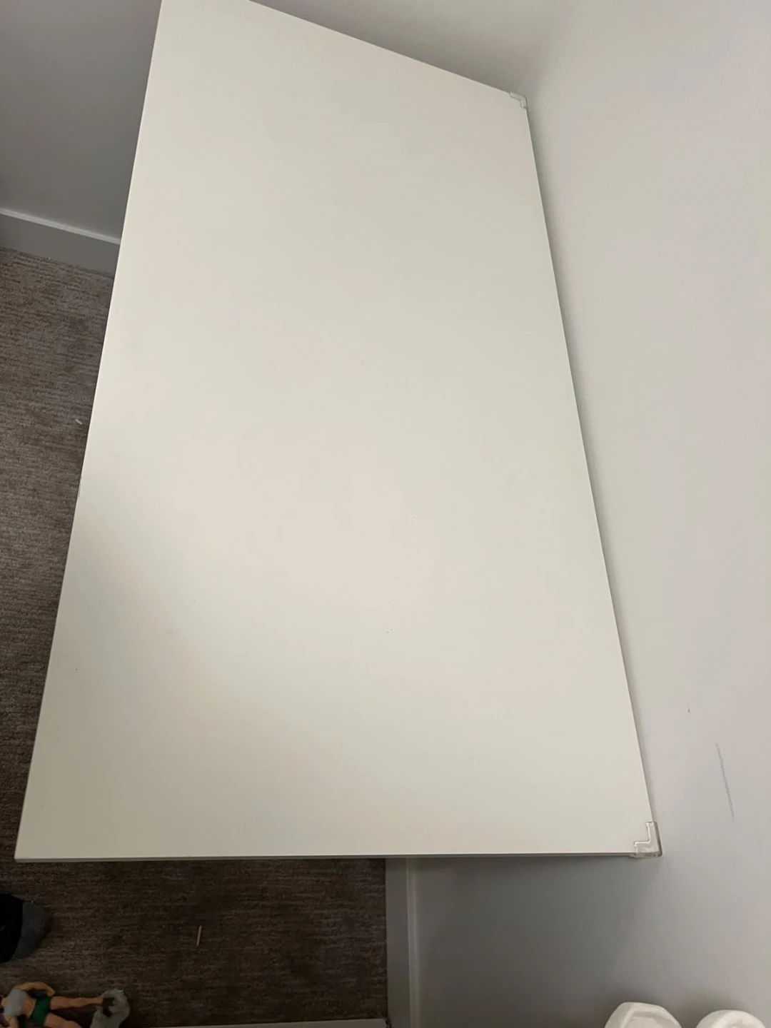 White Desk - photo 3