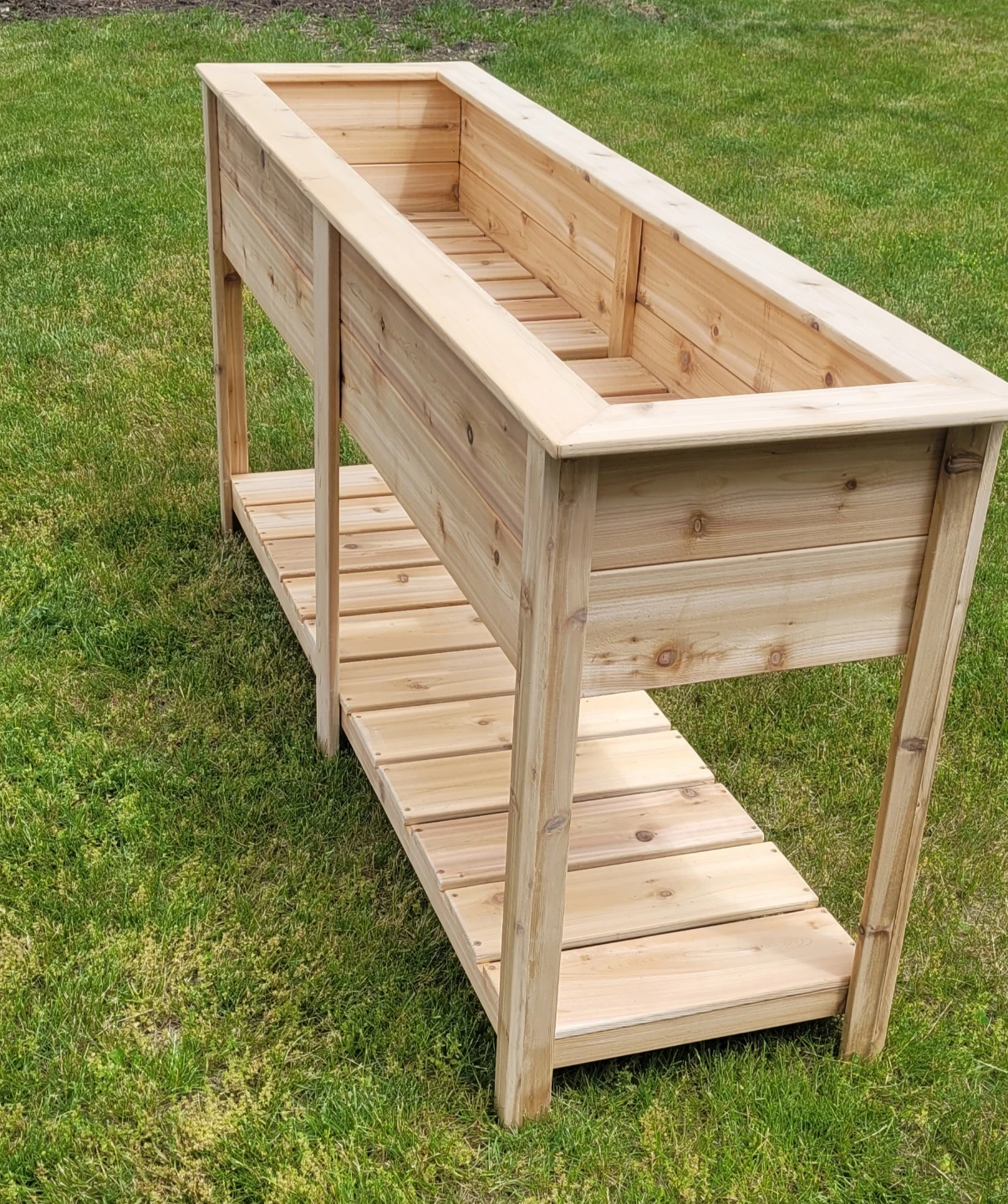 ✨ XL Handcrafted Cedar Patio Planter Box 🌿 - photo 2