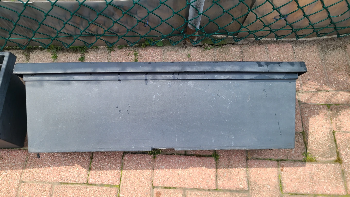 Black Plastic Retangular Planter Box 27" - photo 3