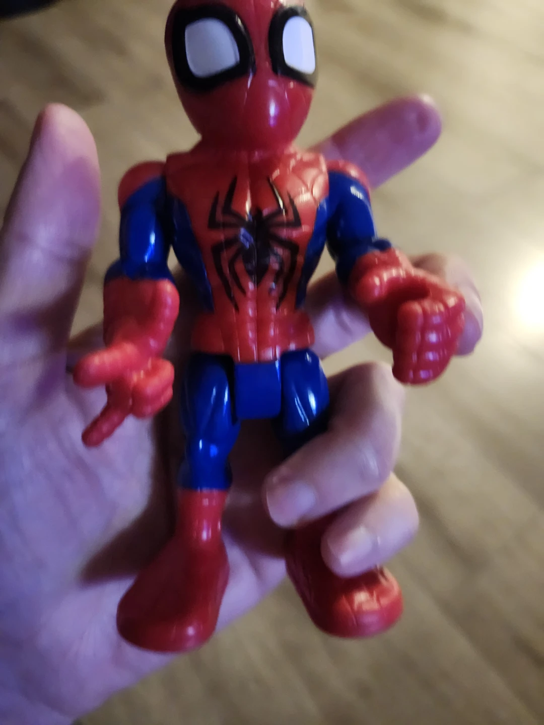 $5 each figures