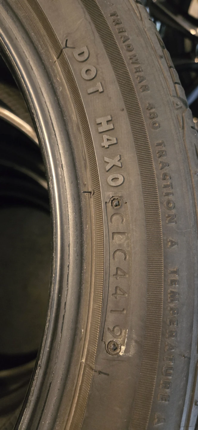 215/45/18 - Bridgestone Turanza EL440 - photo 2