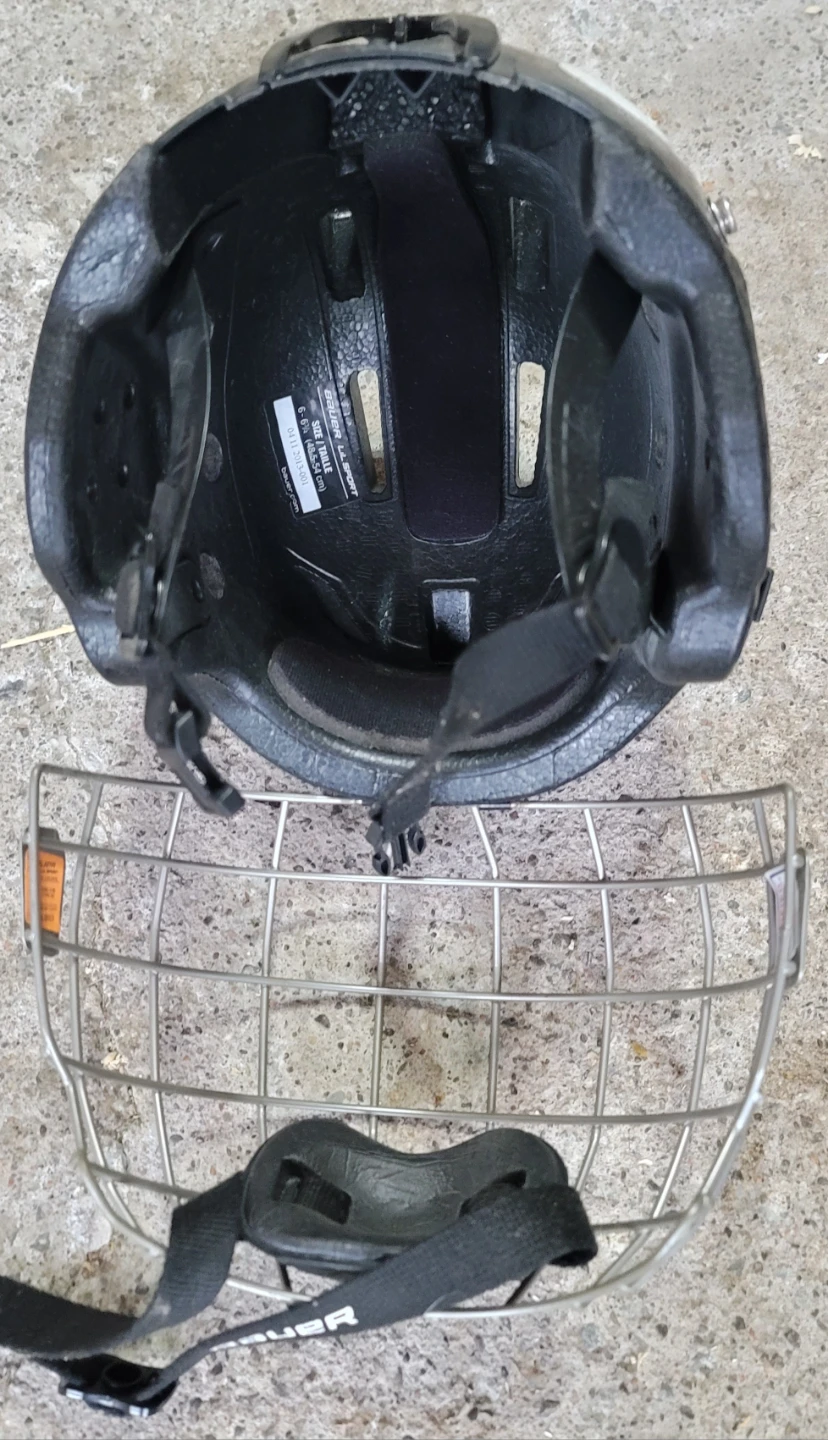 Bauer Hockey Helmet - photo 5