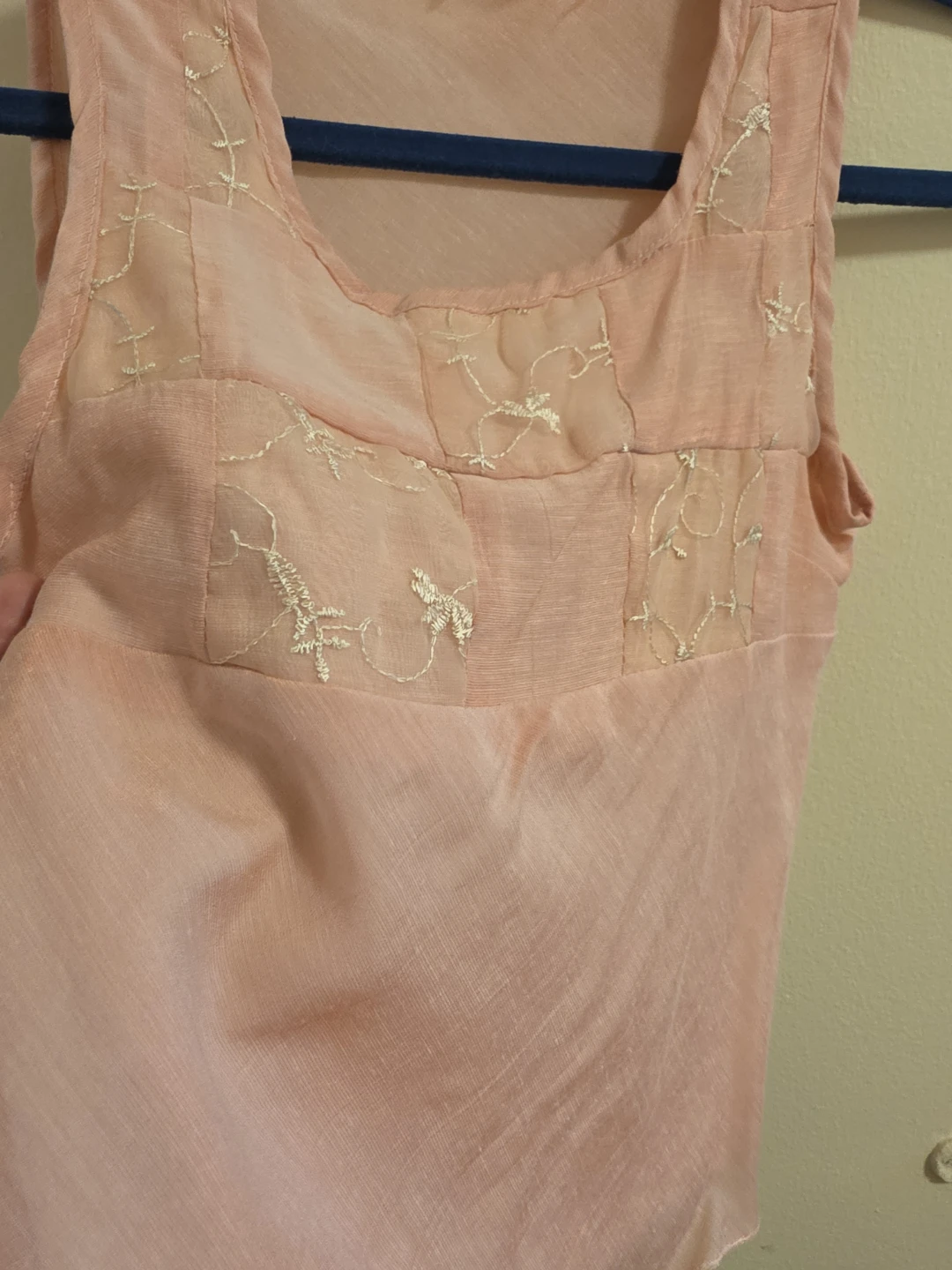 Embroidered Y2K Tank Top- extra small - photo 4