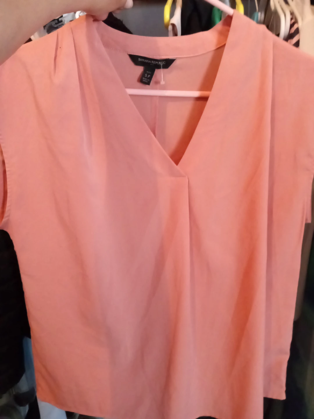 Banana Republic Coral V-Neck Blouse - Size P
