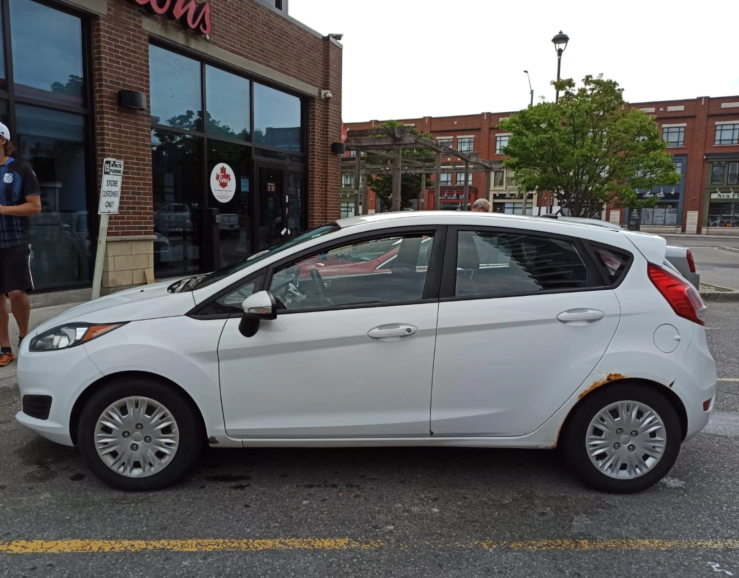 Ford Fiesta SE 2014 Automatic - photo 3