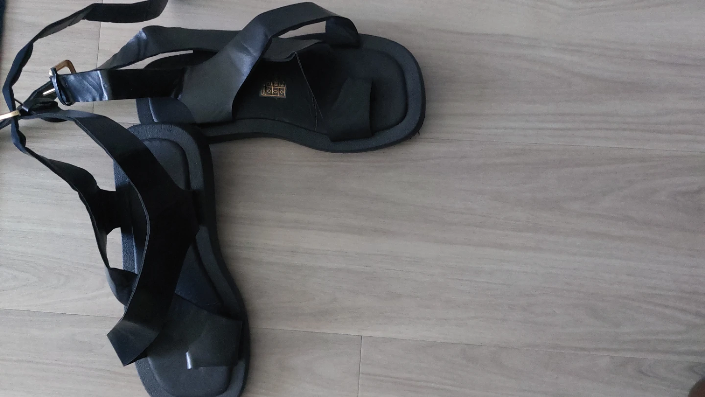 Black Strappy Sandals - photo 2