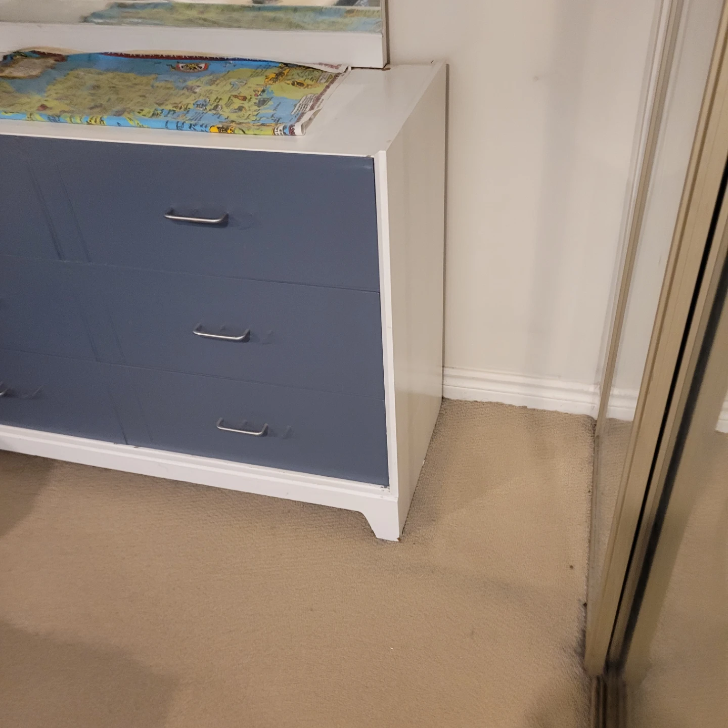 White and Blue Dresser with 6 Drawers - photo 2