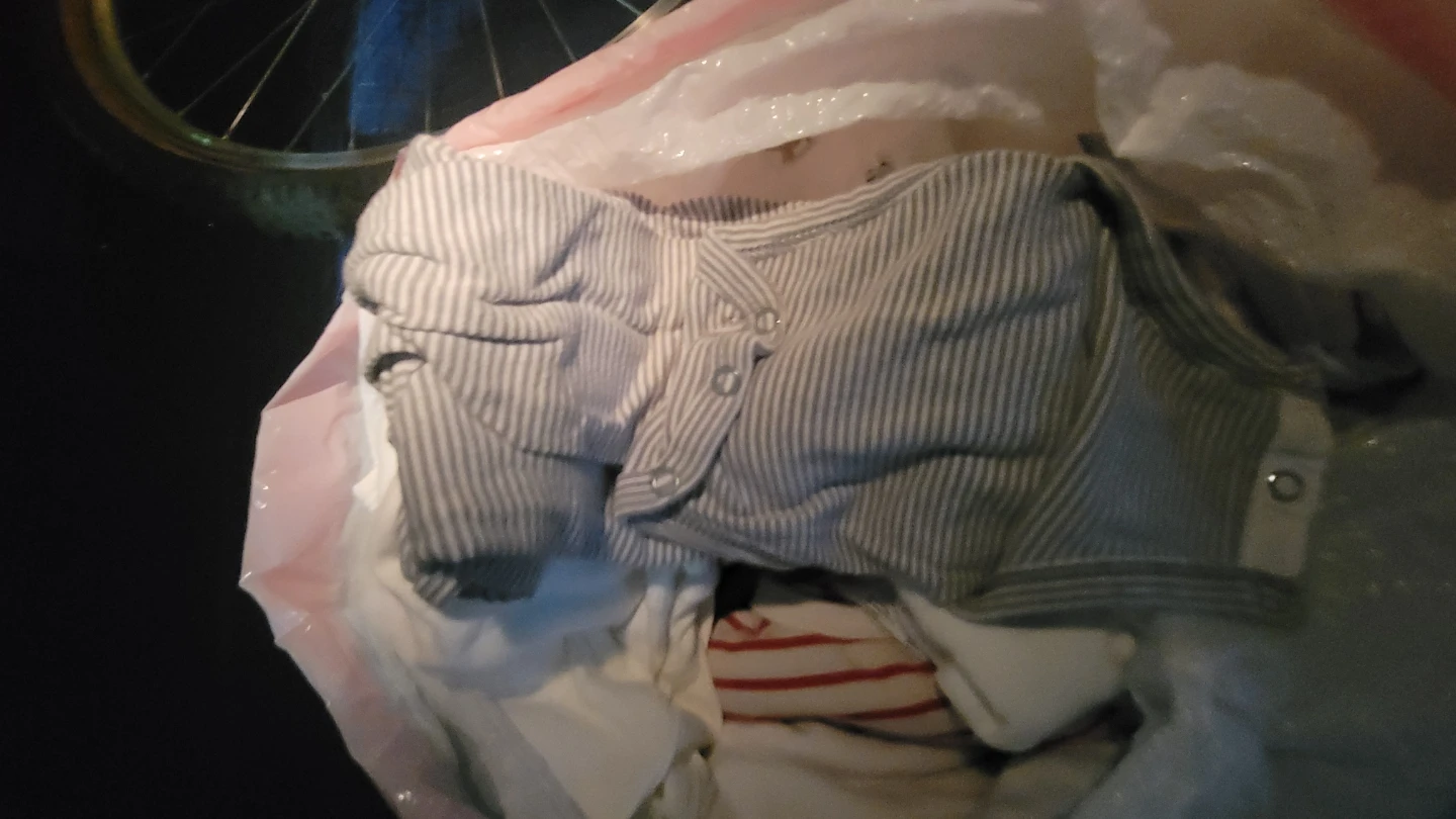 Baby Clothes Bundle - photo 3