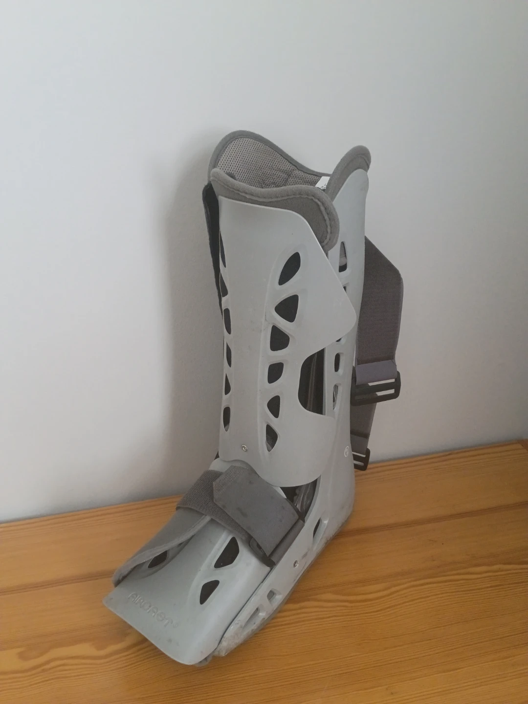 AirCast Walking Boot