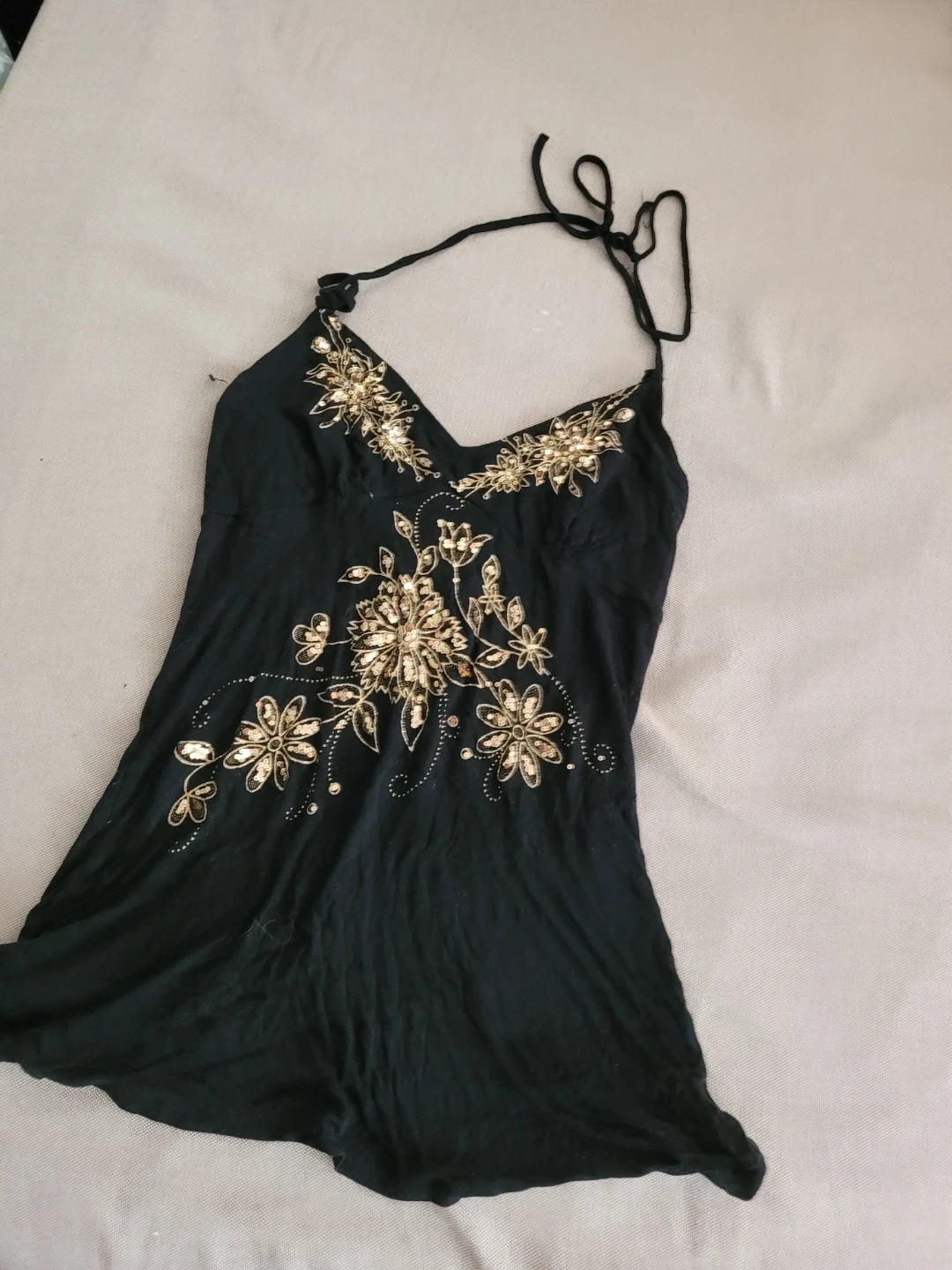 Black halter top with gold floral embellishments - photo 2