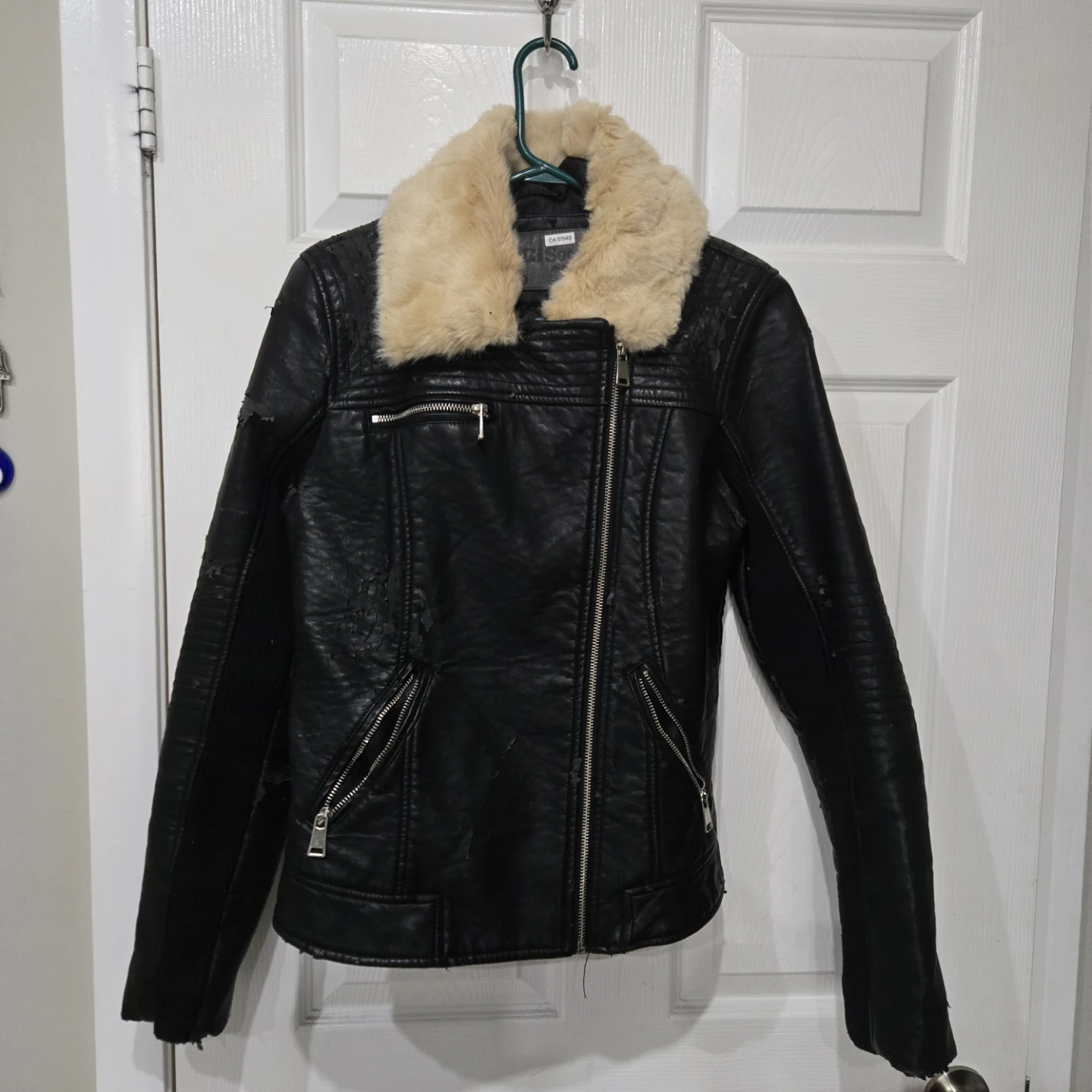 FREE Faux Leather Jacket SIZE LARGE WOMEN'S