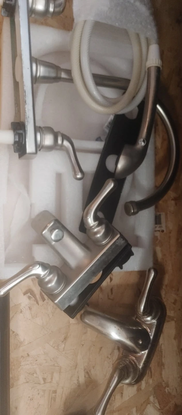 Kitchen Faucet Set & RV Jackknife sofa - photo 2