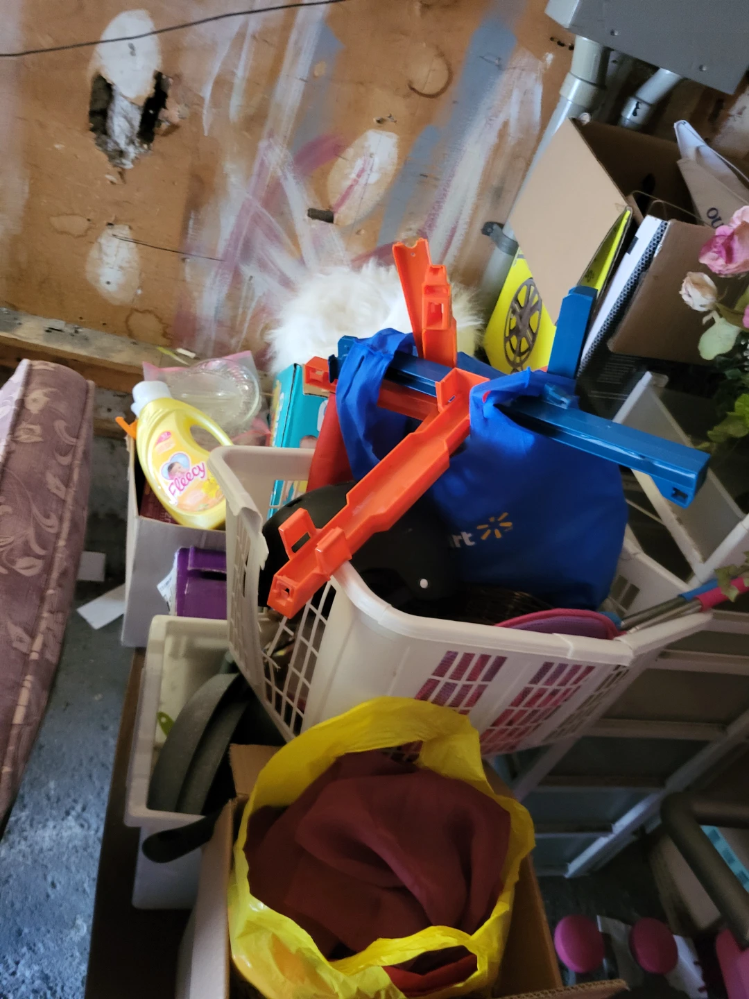 GARAGE SALE - photo 4