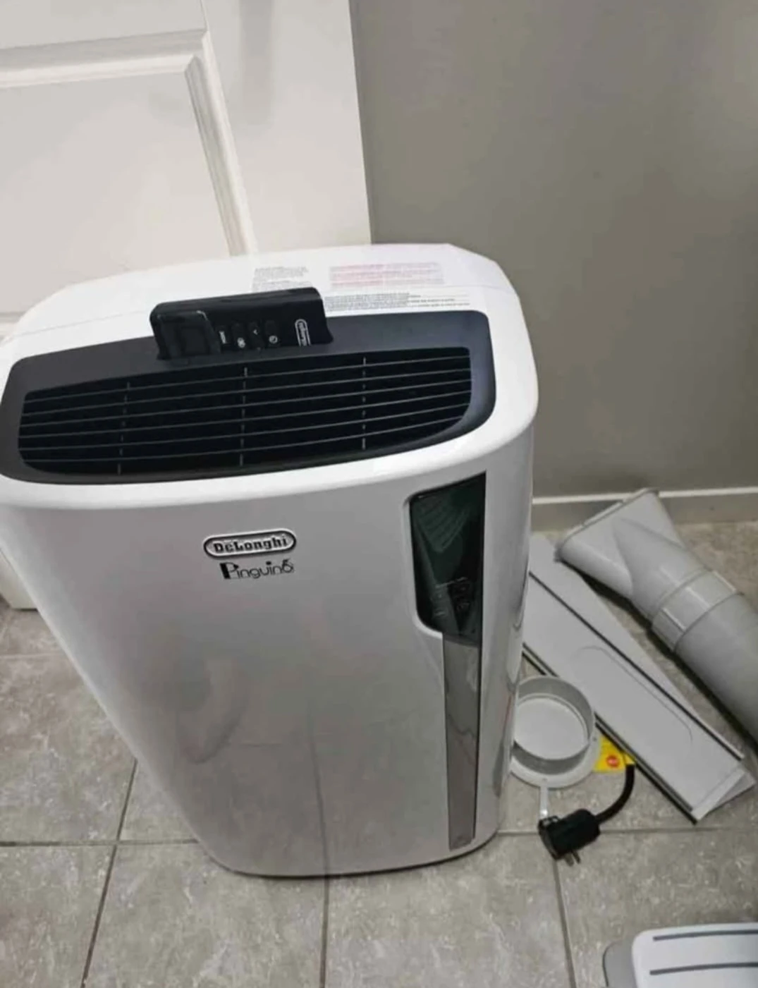 DeLonghi Pinguino Portable Air Conditioner (New never used) - photo 4