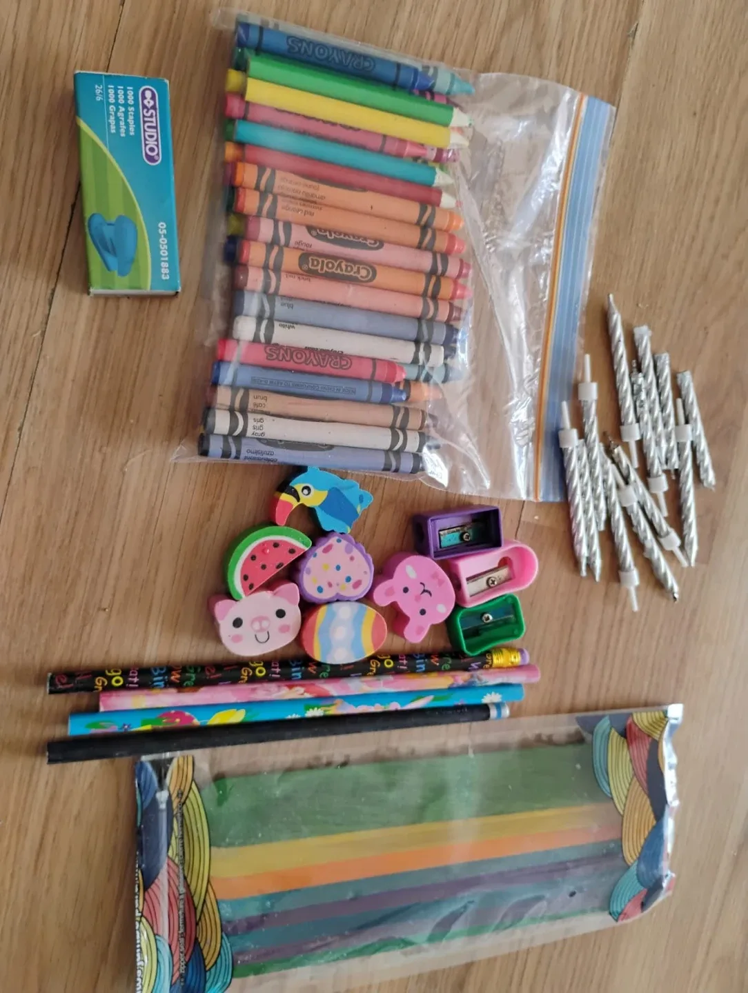 Assorted Kids Art Supplies Bundle