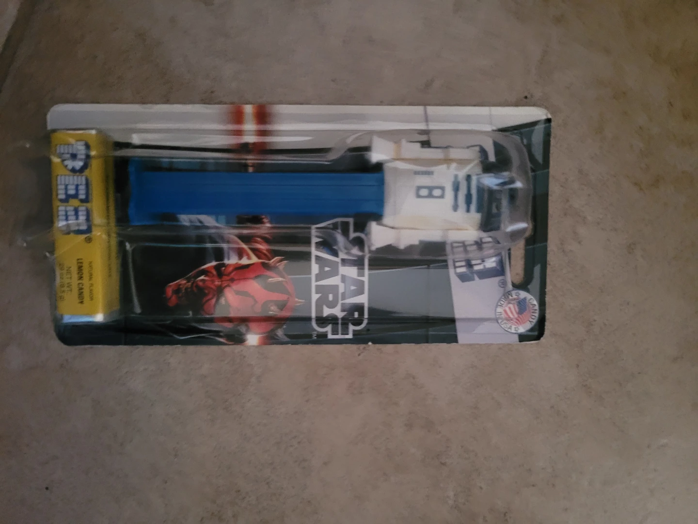 PEZ Star Wars Candy Dispensers - photo 2