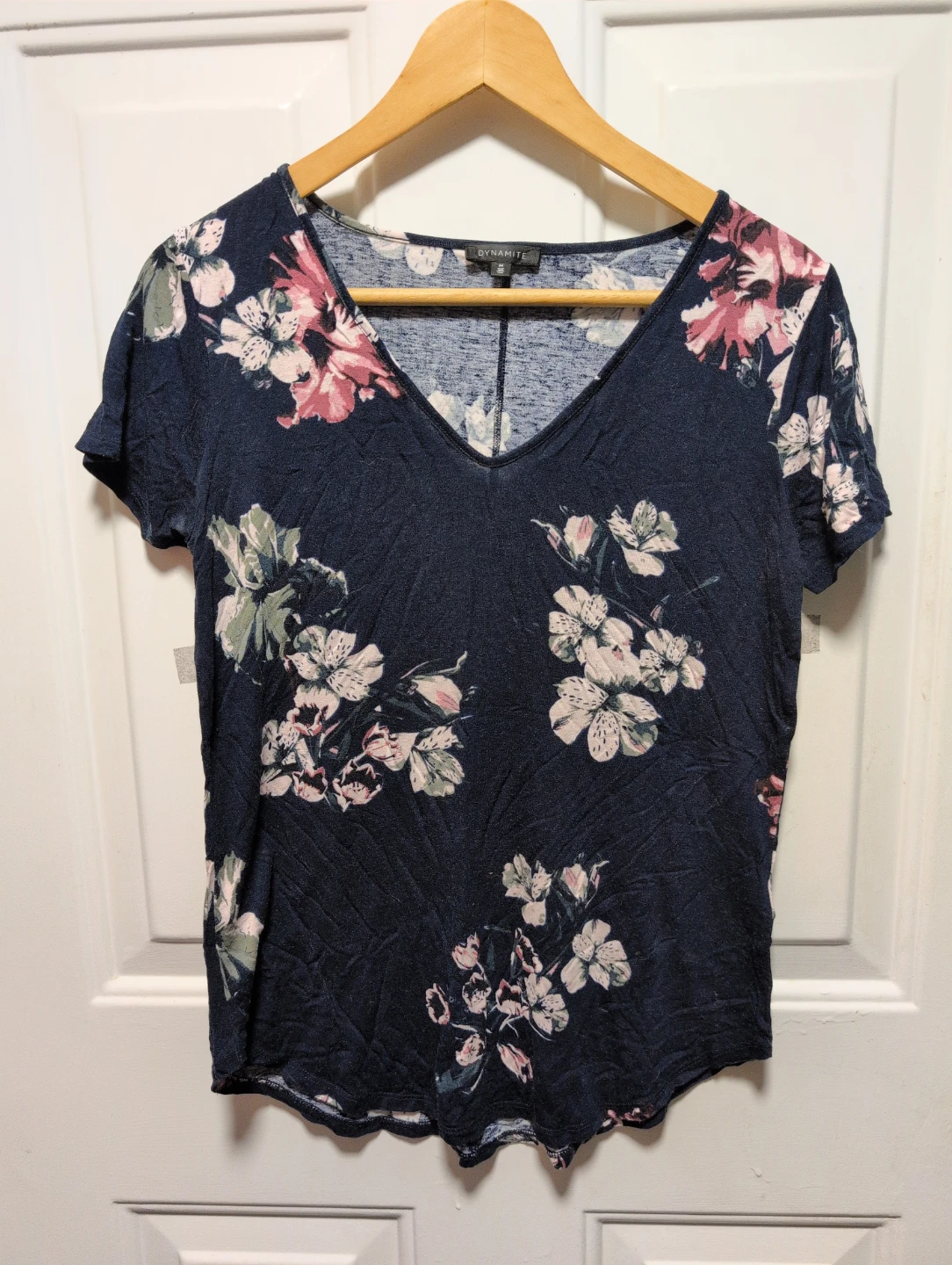 Dynamite Navy Floral V-Neck T-Shirt