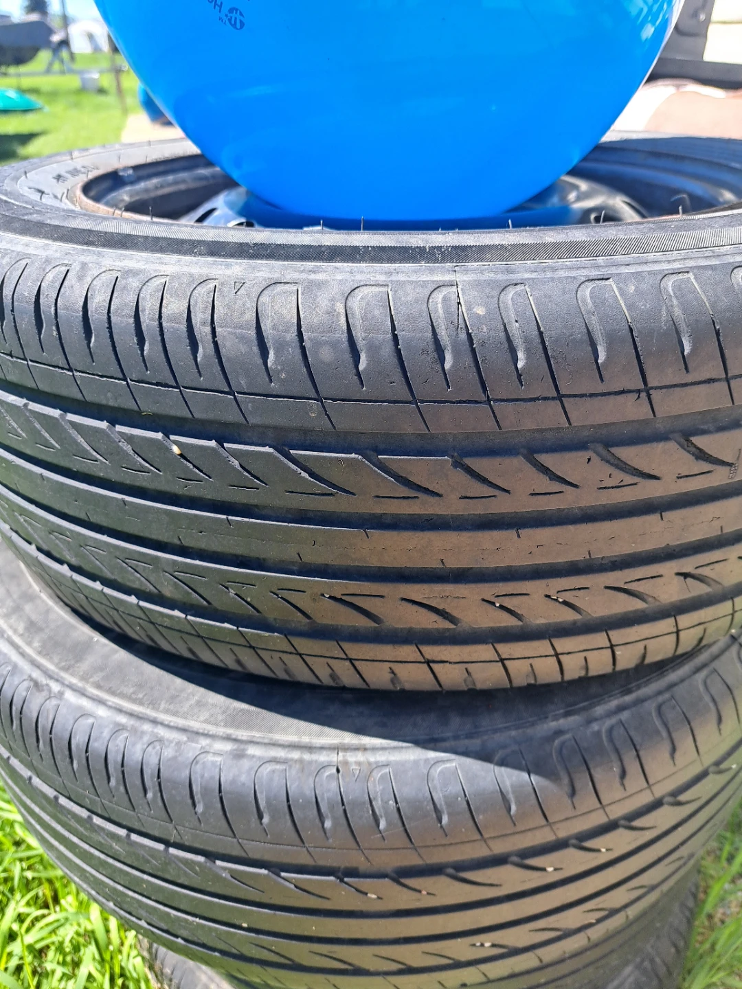 Set of 4 Used Tires with Rims - photo 2