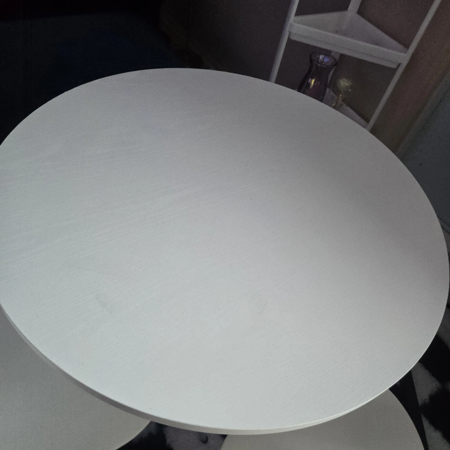 Dinning table and two ikea chairs - photo 2