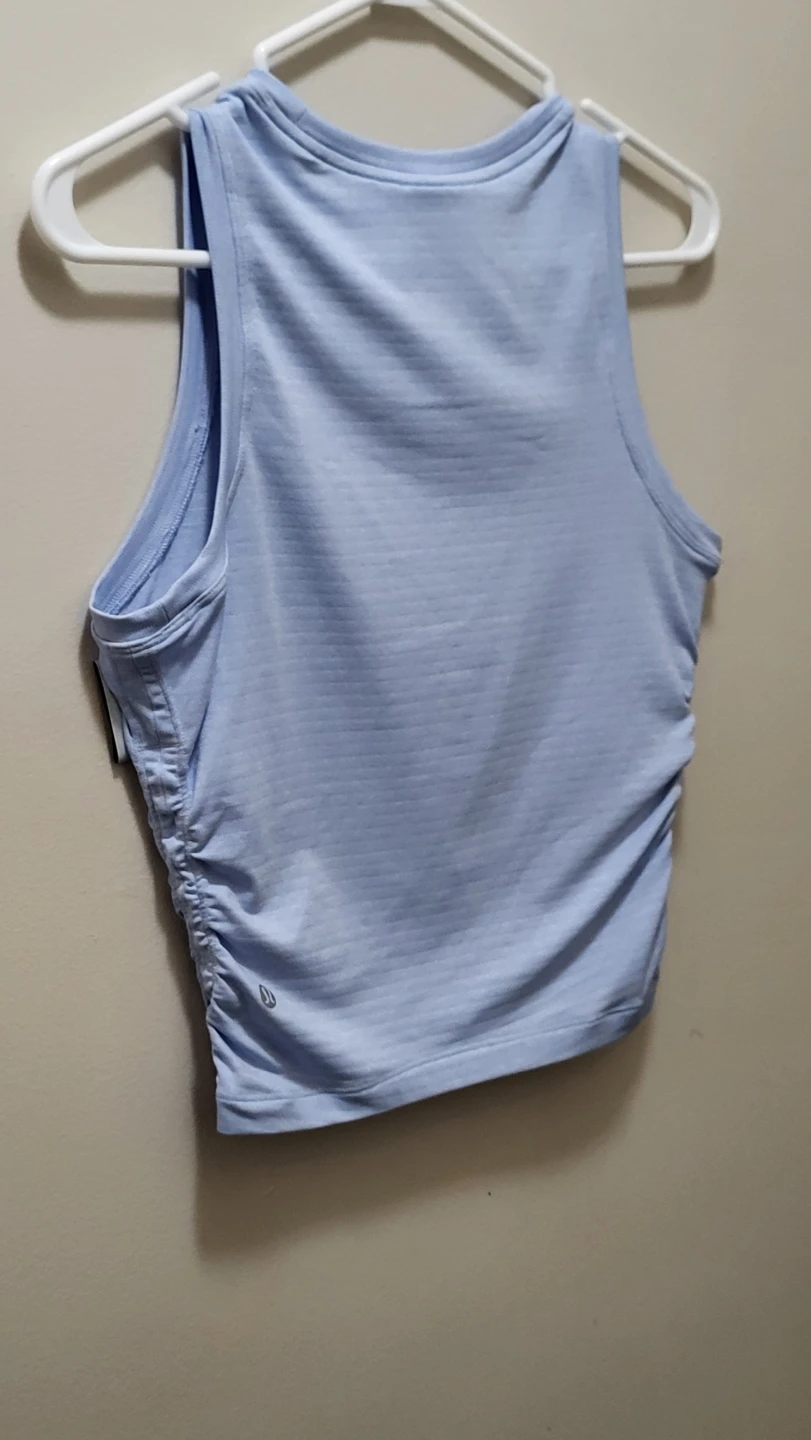 Lululemon Tank Top - photo 2