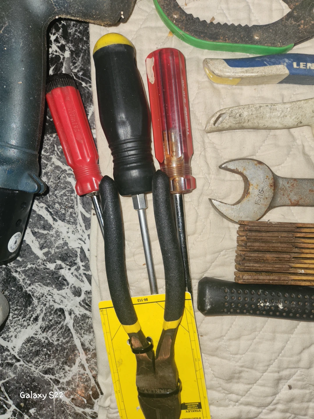 Ryobi 7.2V Cordless Drill and Tools - photo 4