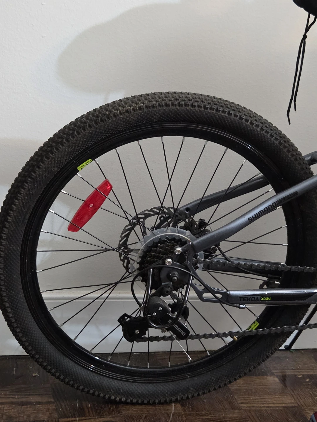 10 to 14 year old child Supercycle Mountain 24 inches Bike - photo 2