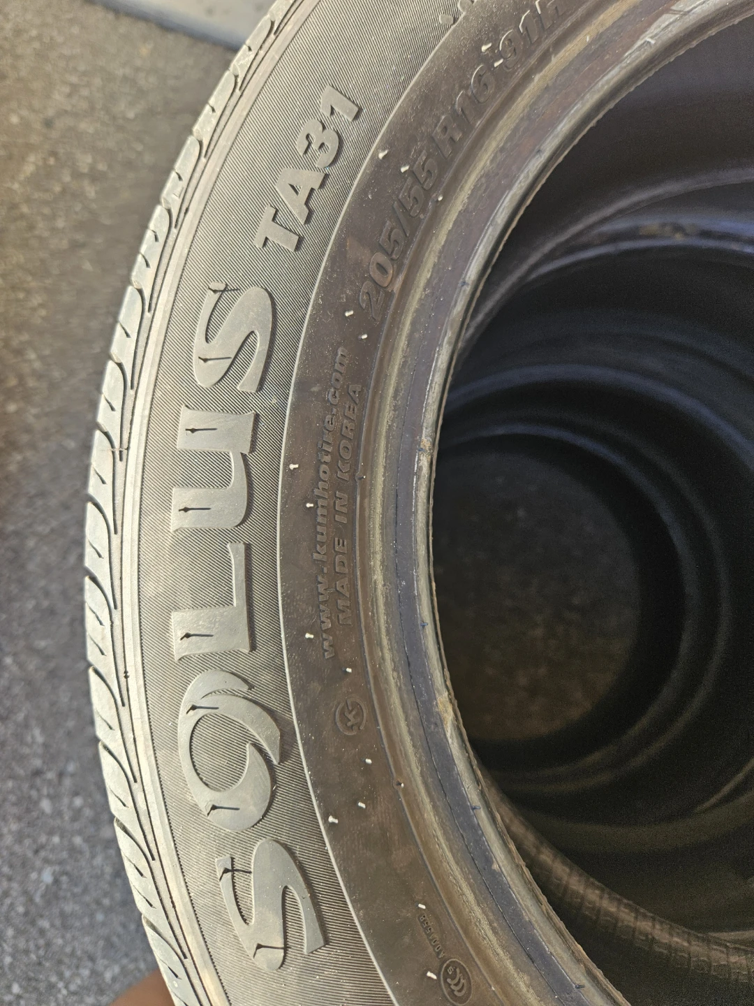 Kumho Solus 205/55R16 Tires (Set of 4) - photo 3