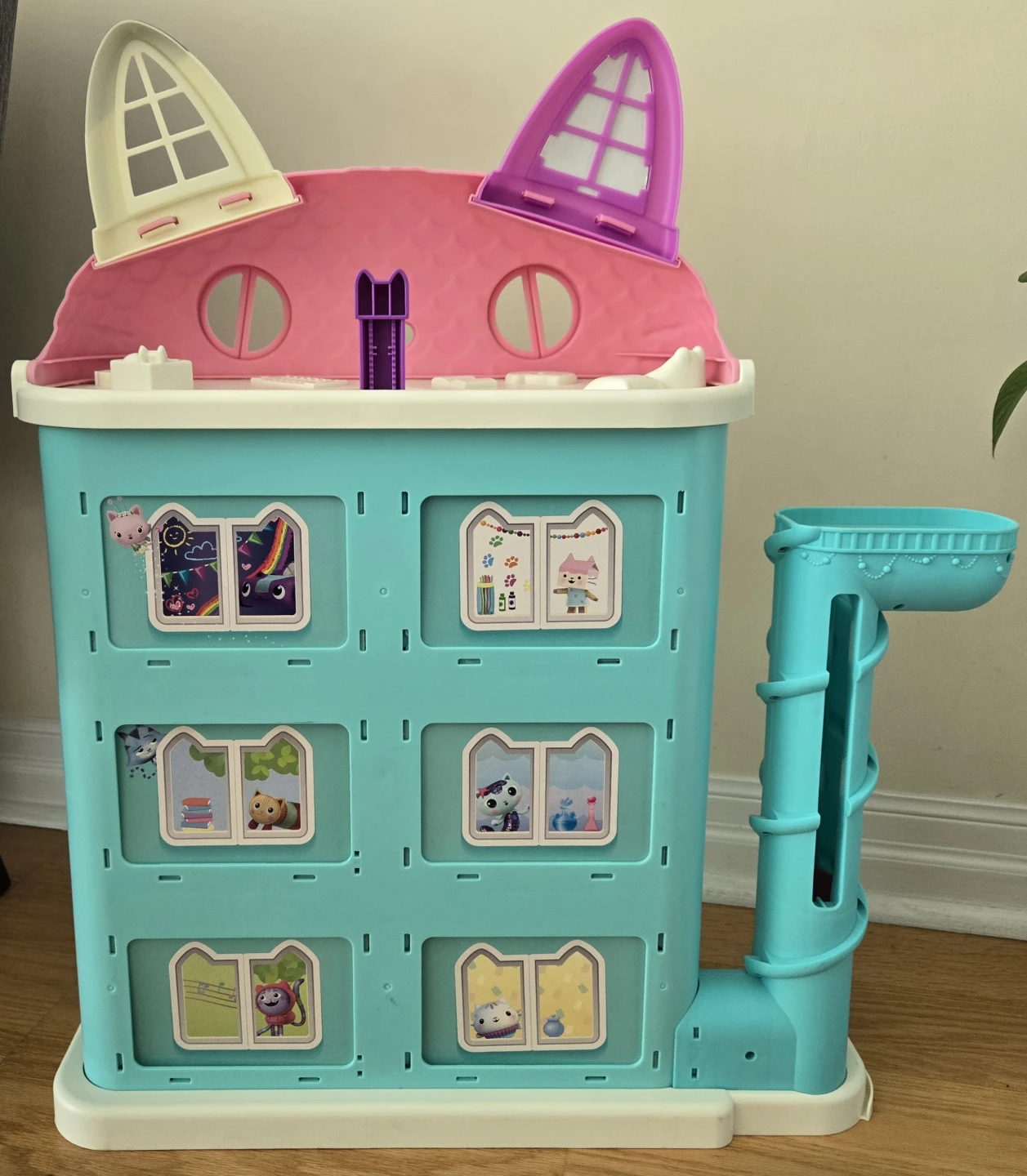 Gabby dolls house