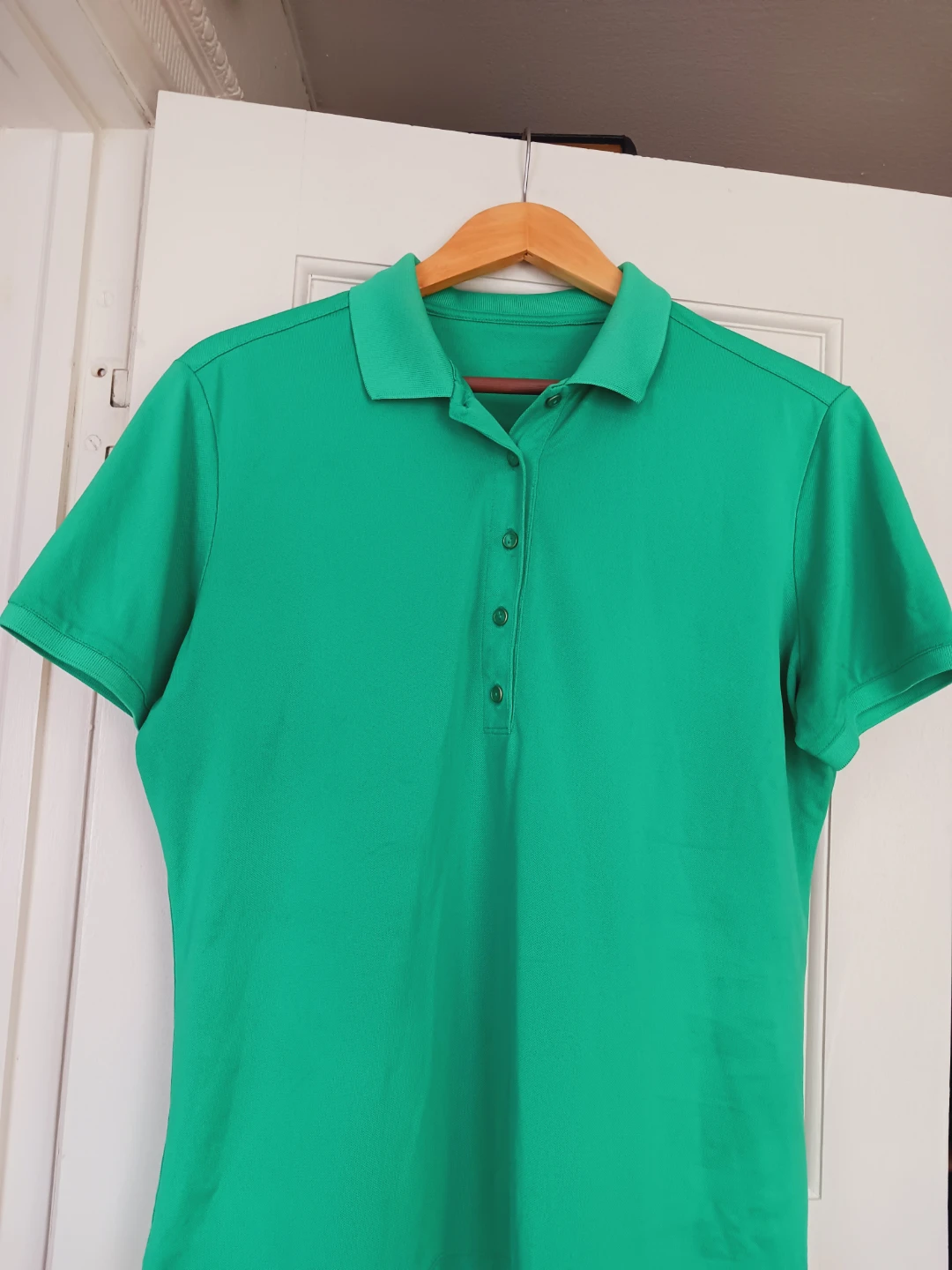 Ladies Golf Green Shirt. Size M. - photo 2