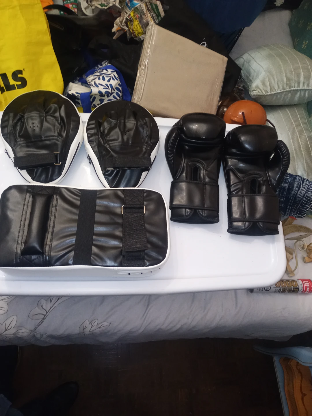 YMX Boxing Gloves 12oz - Focus Mitts - Kick Pad - photo 2