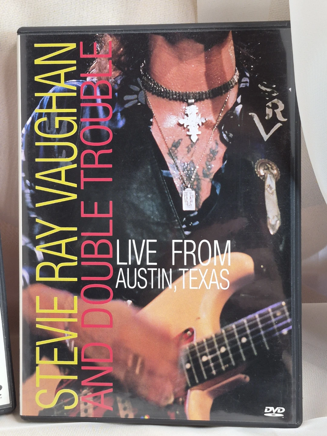 2 Stevie Ray Vaughan Live Concerts on Dvds - 1995 & 1991 - photo 5