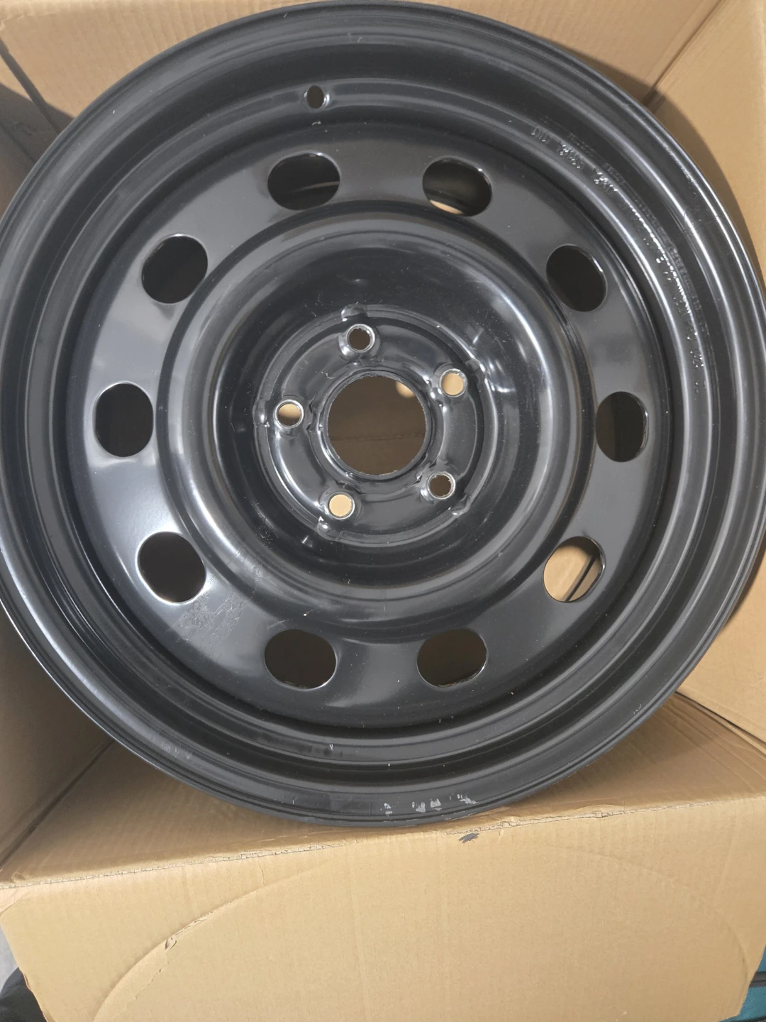 4 17x7.5 Wheel Rim - Black