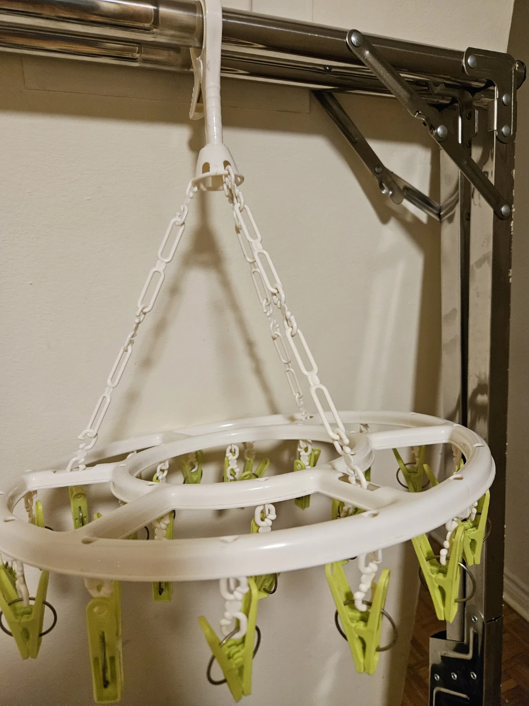 Clothes hanger - photo 2
