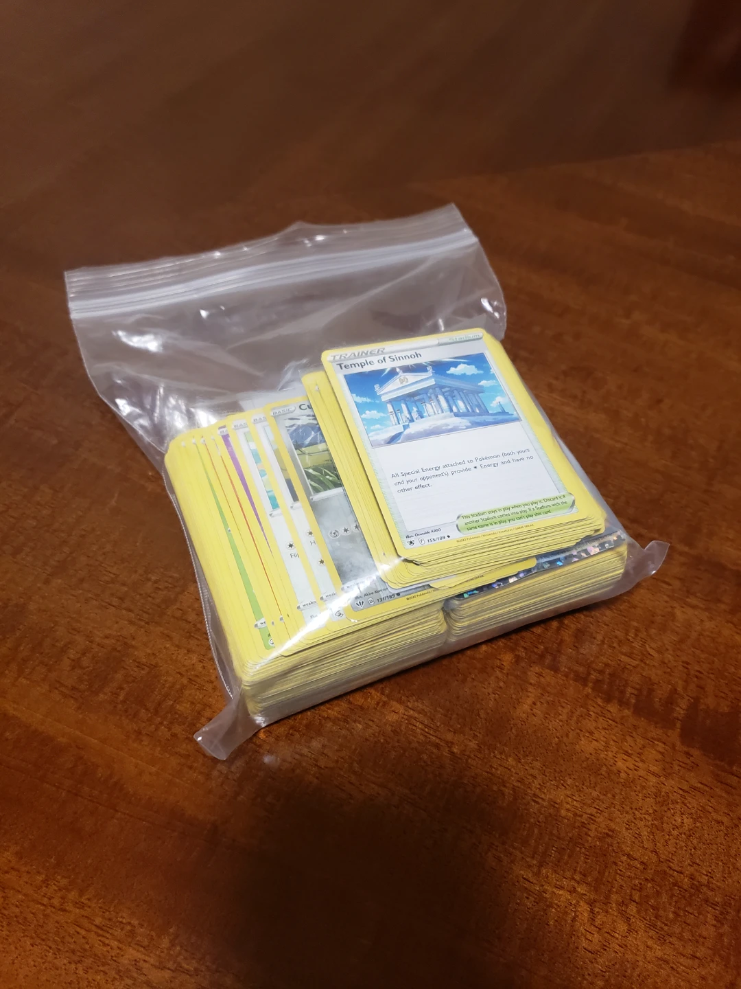 Random Pokemon Bundle Roughly 250 cards + - photo 2