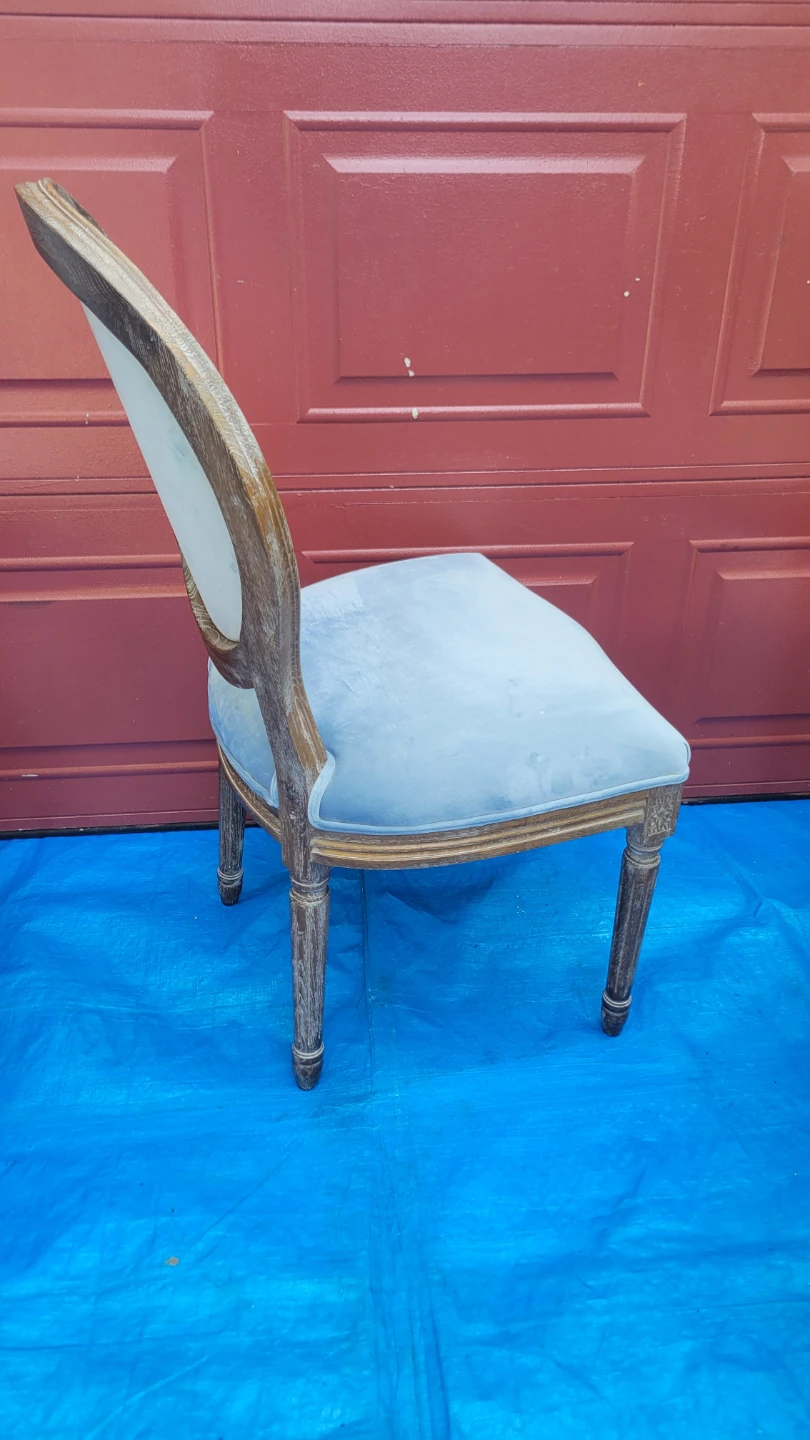 French bistro-style 4 Light Blue Velvet Dining Chairs - photo 3