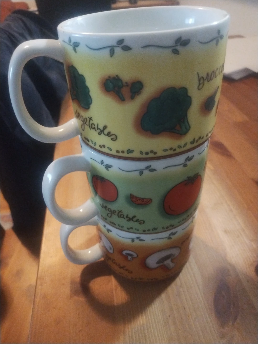 Stacking Mugs with Vegetable Design
