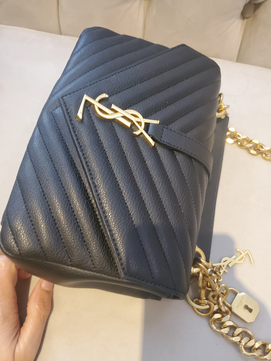 Saint Laurent Black Chevron Leather Shoulder Bag - photo 5