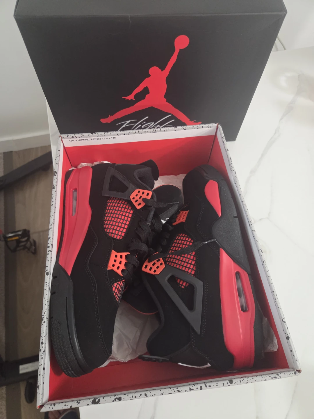 Air Jordan 4 Retro "Red Thunder" - photo 3