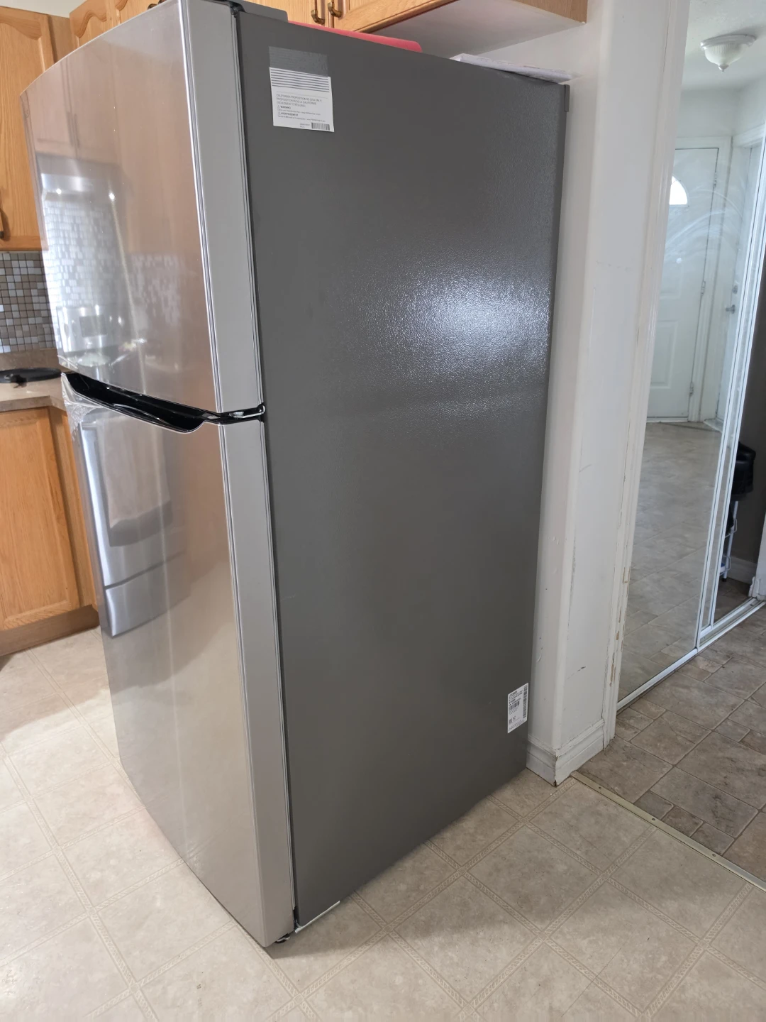 LG LTCS20020S Refrigerator - photo 2