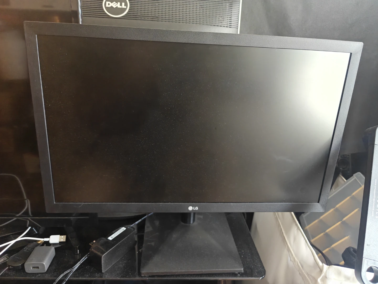 LG Monitor
