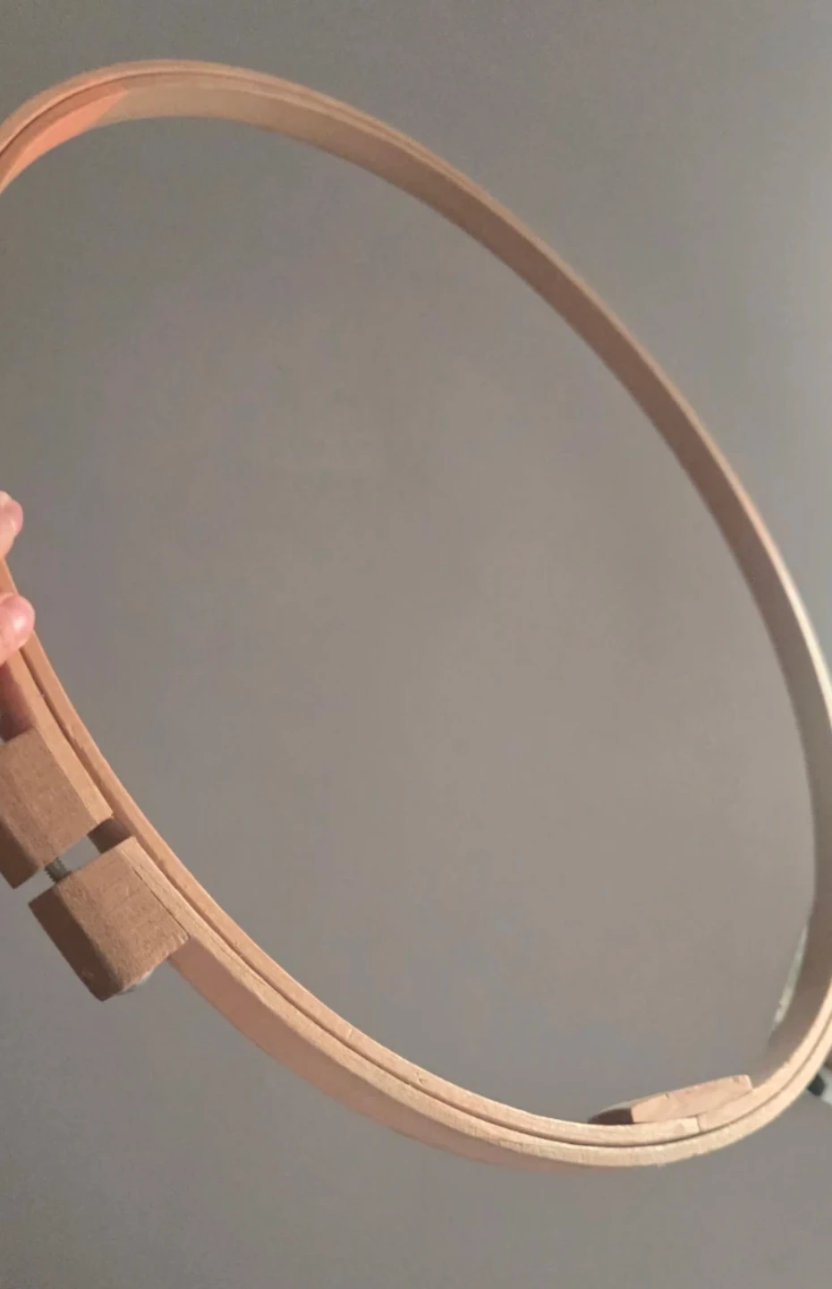 Large 18 inch Embroidery Hoop - photo 4