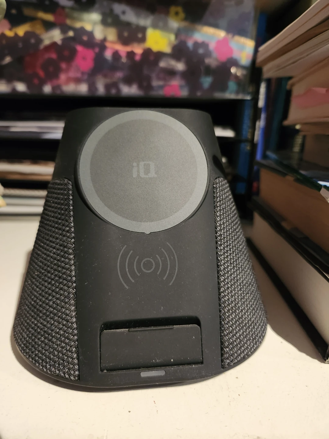 Wave Home Speaker Bluetooth 15W Wireless Charger - photo 3