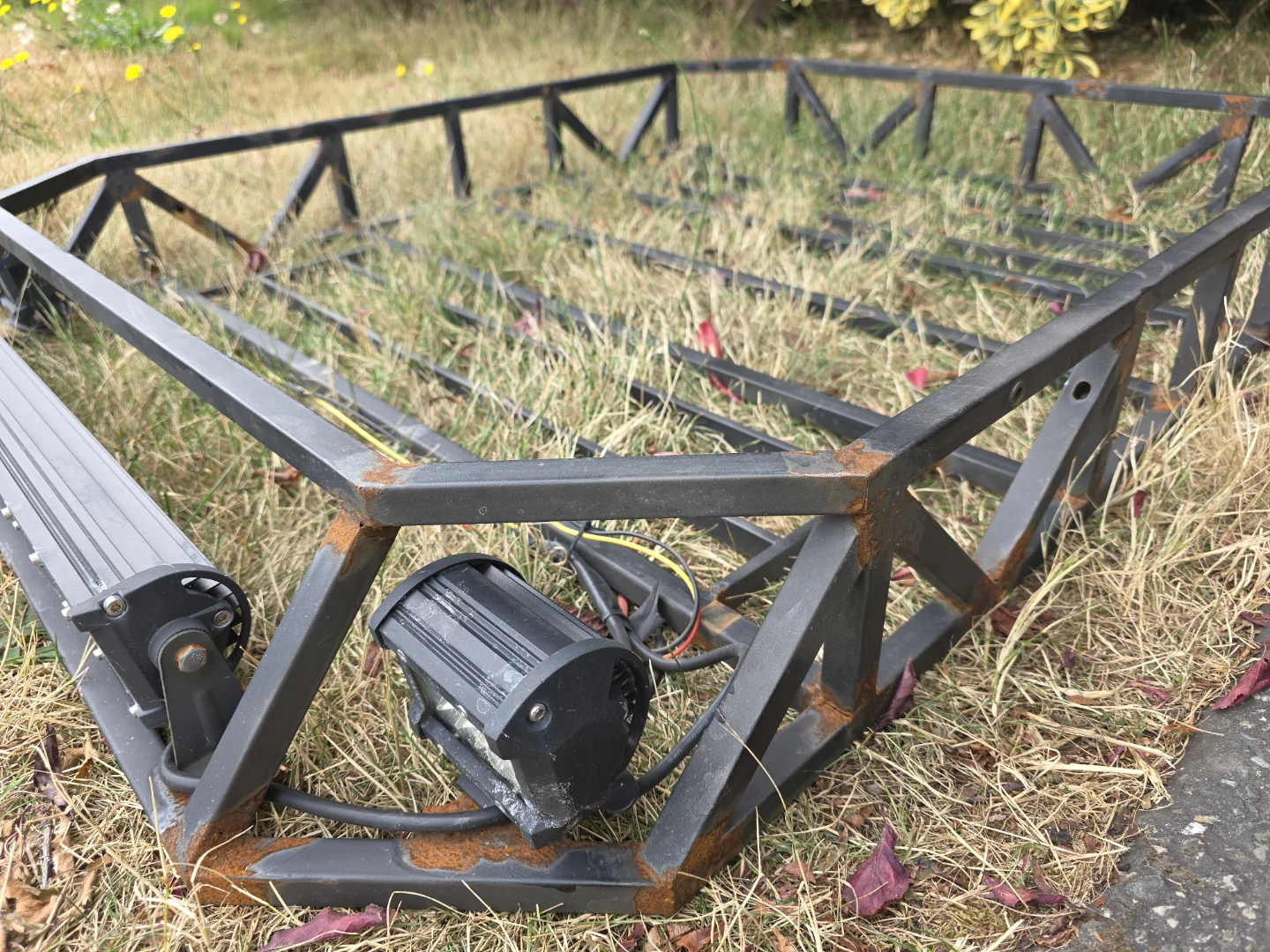Custom Roof Rack with LED Light Bar and Pod Lights - photo 5