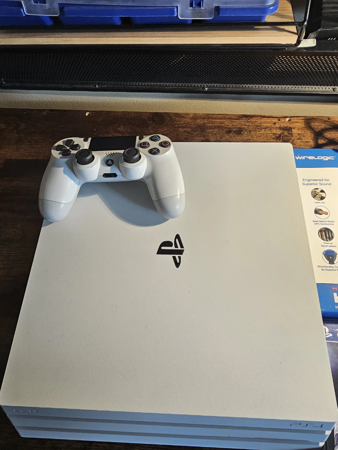 Playstation 4 Pro White Edition Console Bundle - photo 3