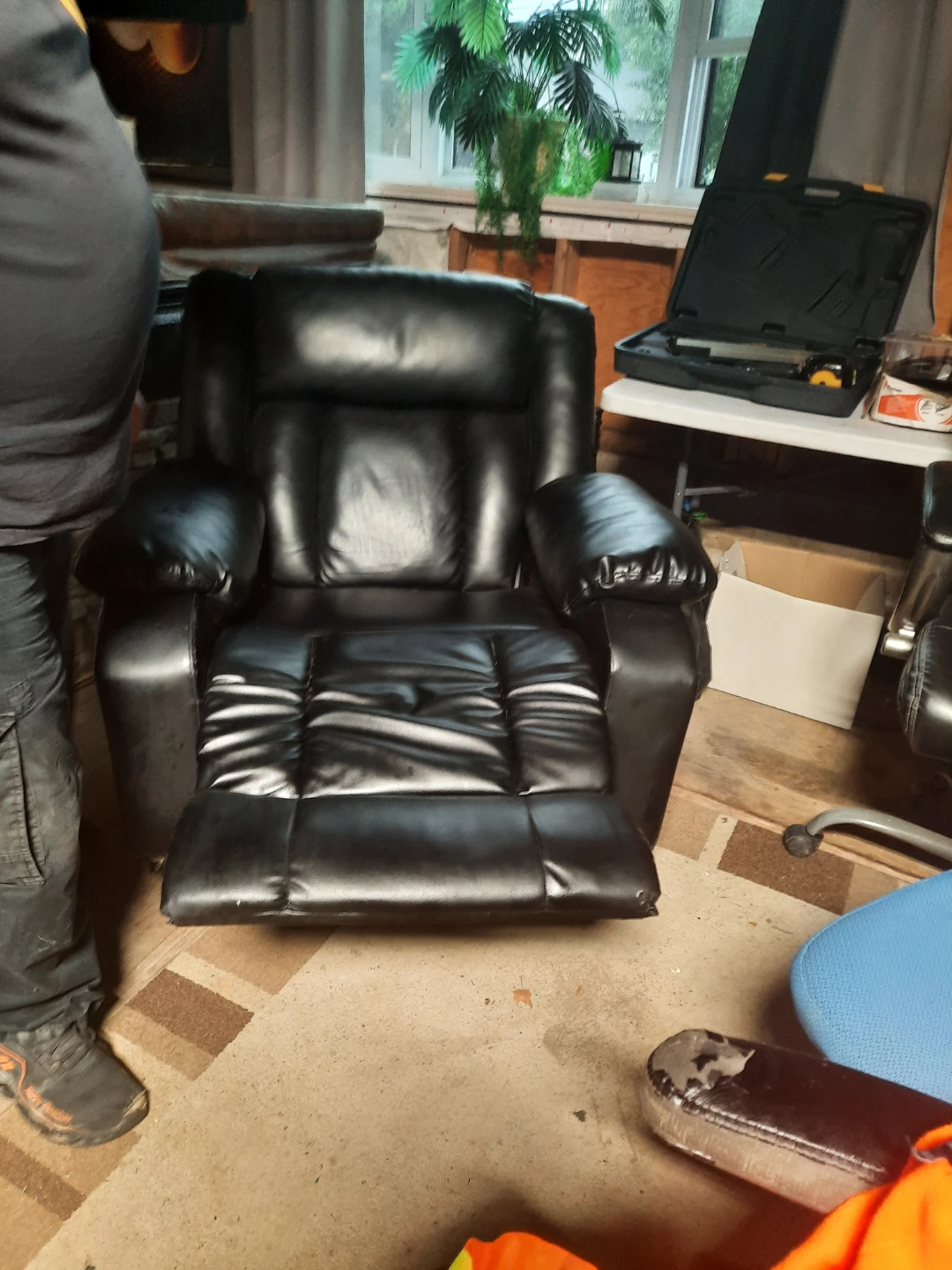 Black Faux Leather Recliner Chair
