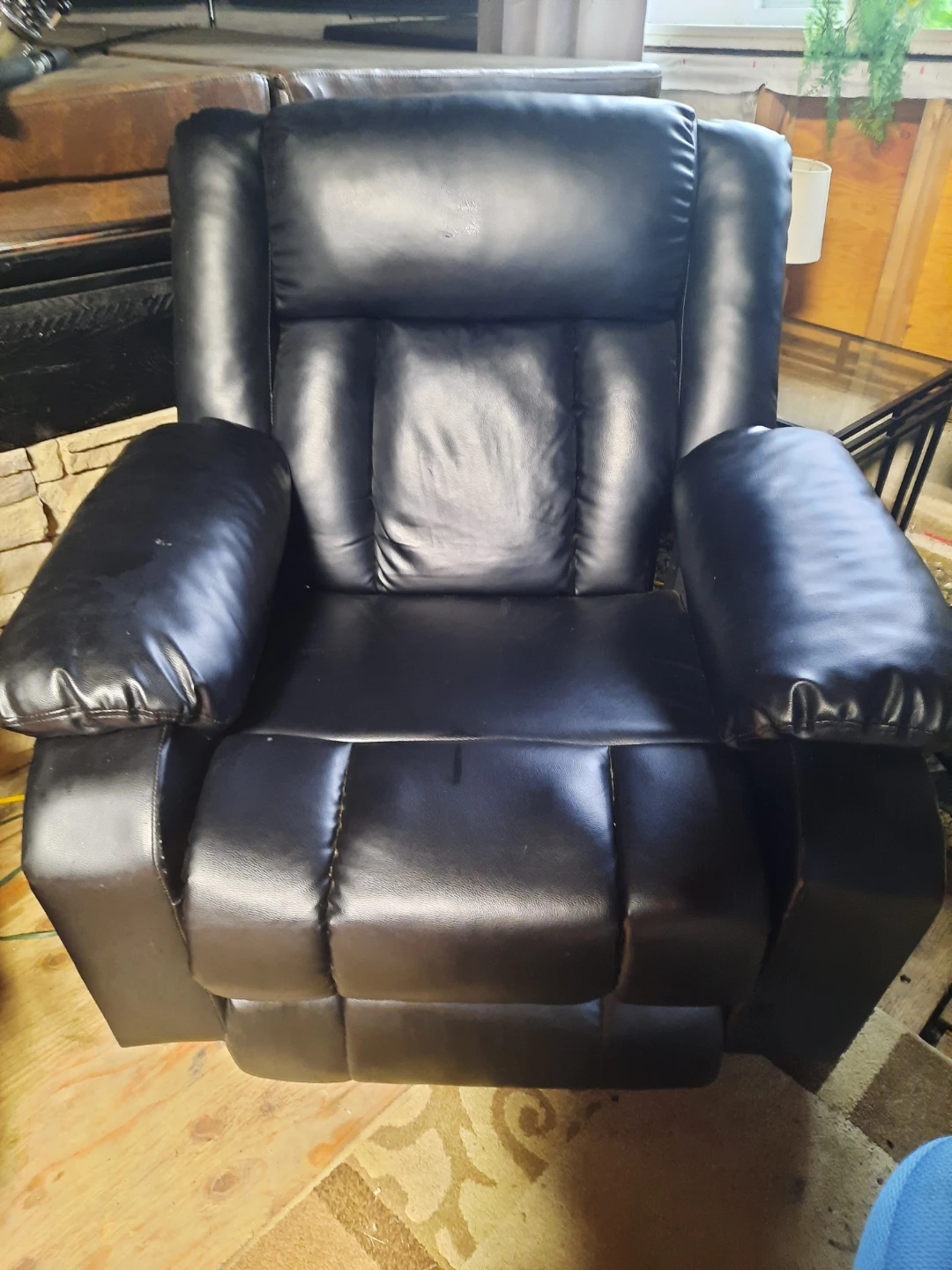 Black Faux Leather Recliner Chair - photo 4