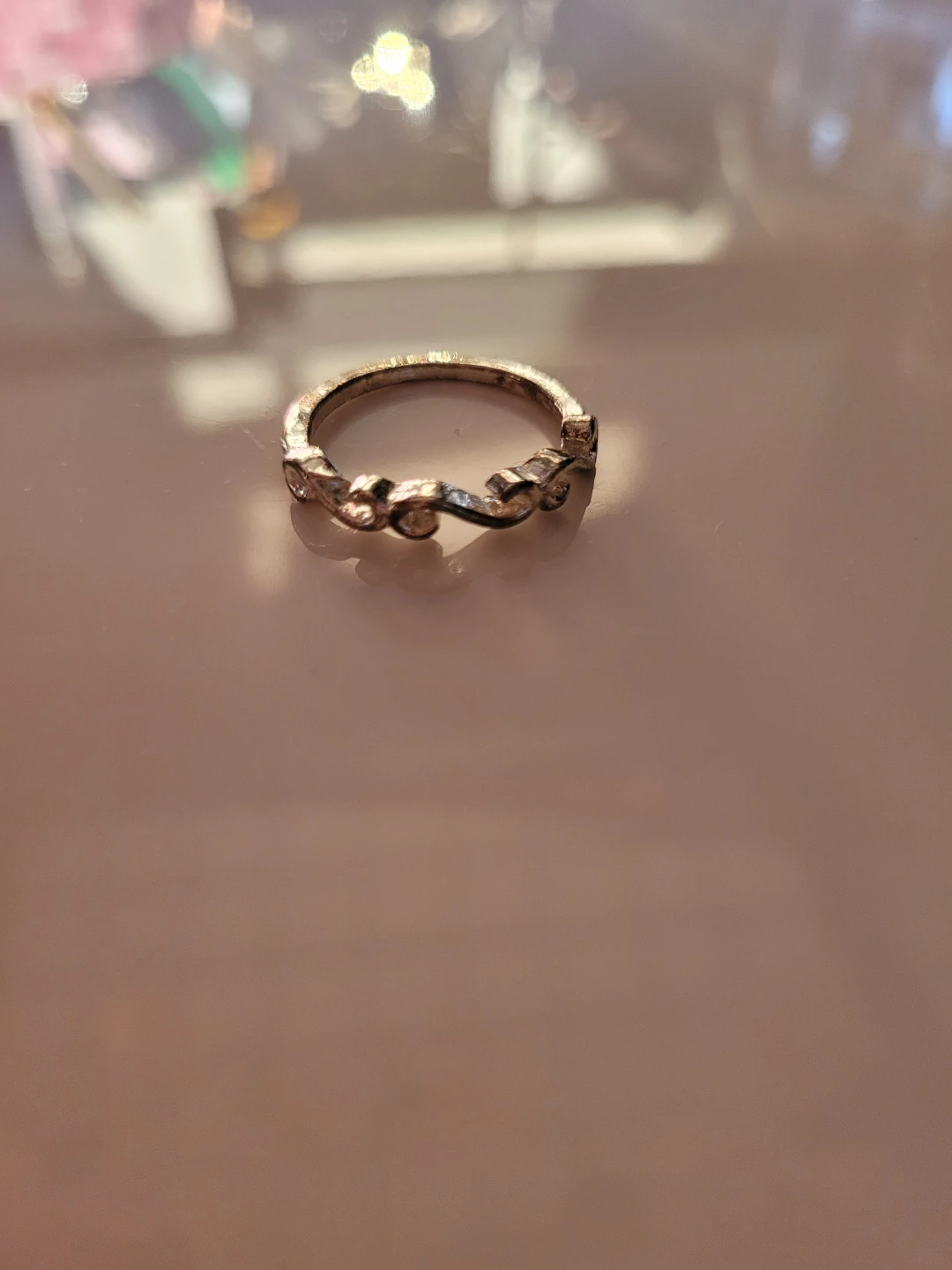 Silver-tone scroll ring large